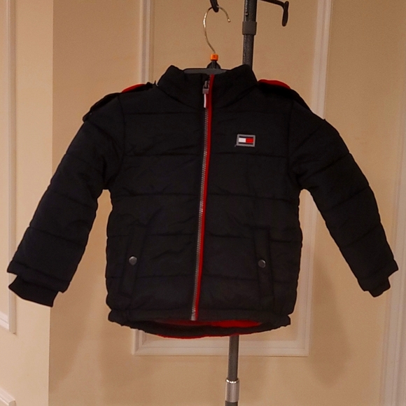 Tommy Hilfiger Black Winter Jacket. Fleece-Lined Red. NWT. NEW $100 - Picture 4 of 16